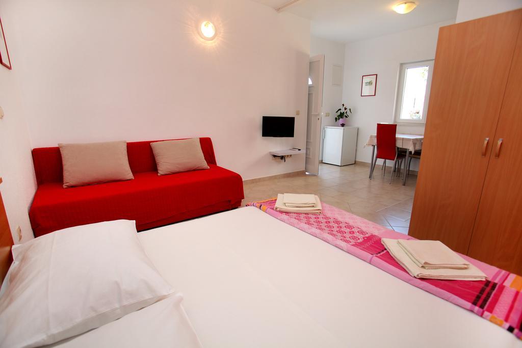 Cvita Apartments Trogir Room photo