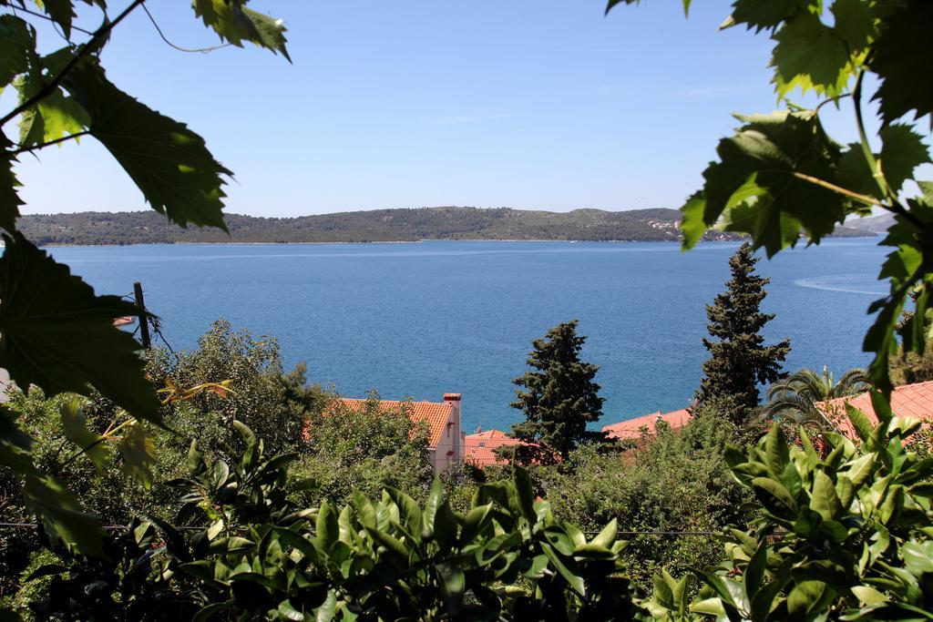 Cvita Apartments Trogir Room photo